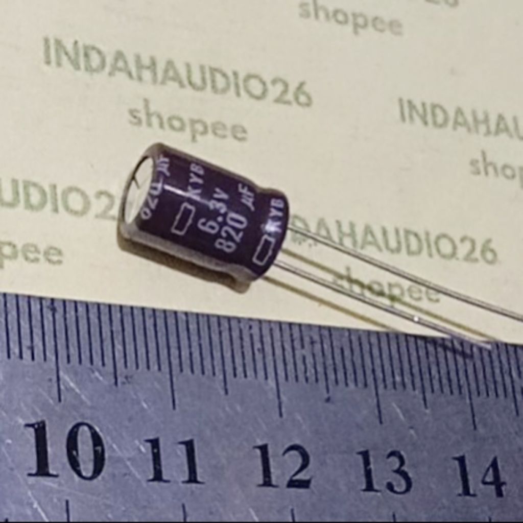 820uf 6v3  6.3v d8mm nippon chemicon 6,3v elco kapasitor elko capacitor