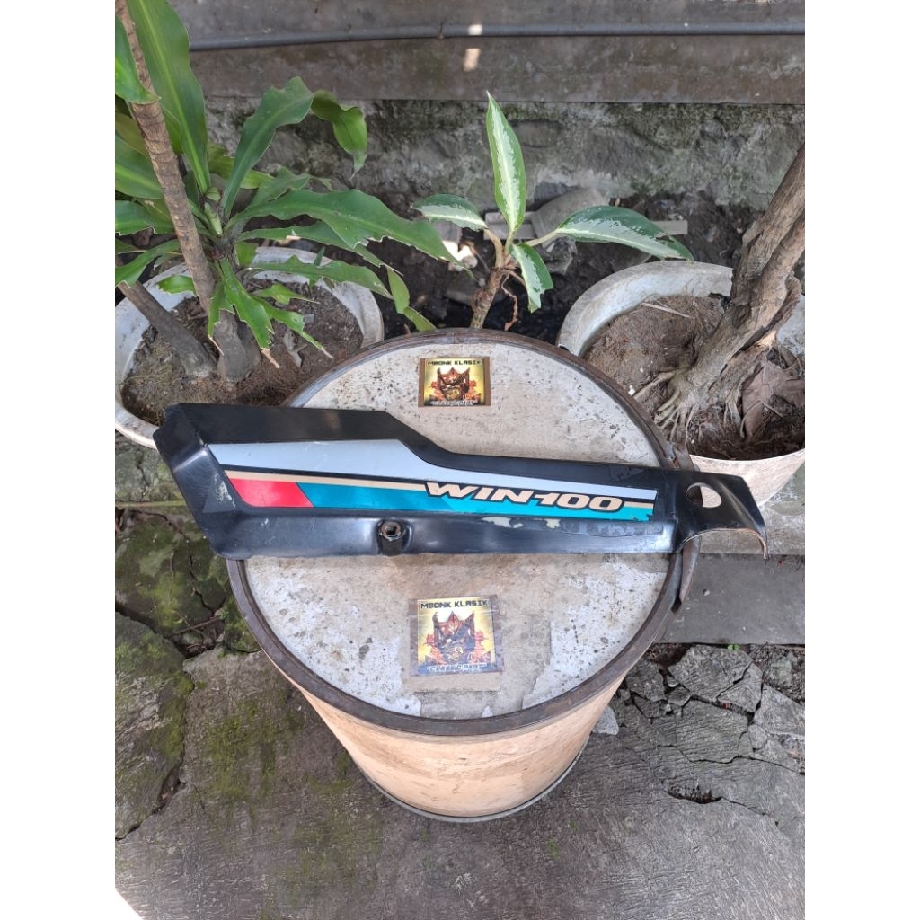 cover tutup aki honda win100 ORIGINAL cover tutup aki honda win 100 cover tutup aki win100 box accu 