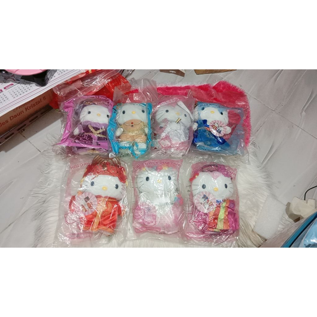 boneka Hello kitty mcd segel