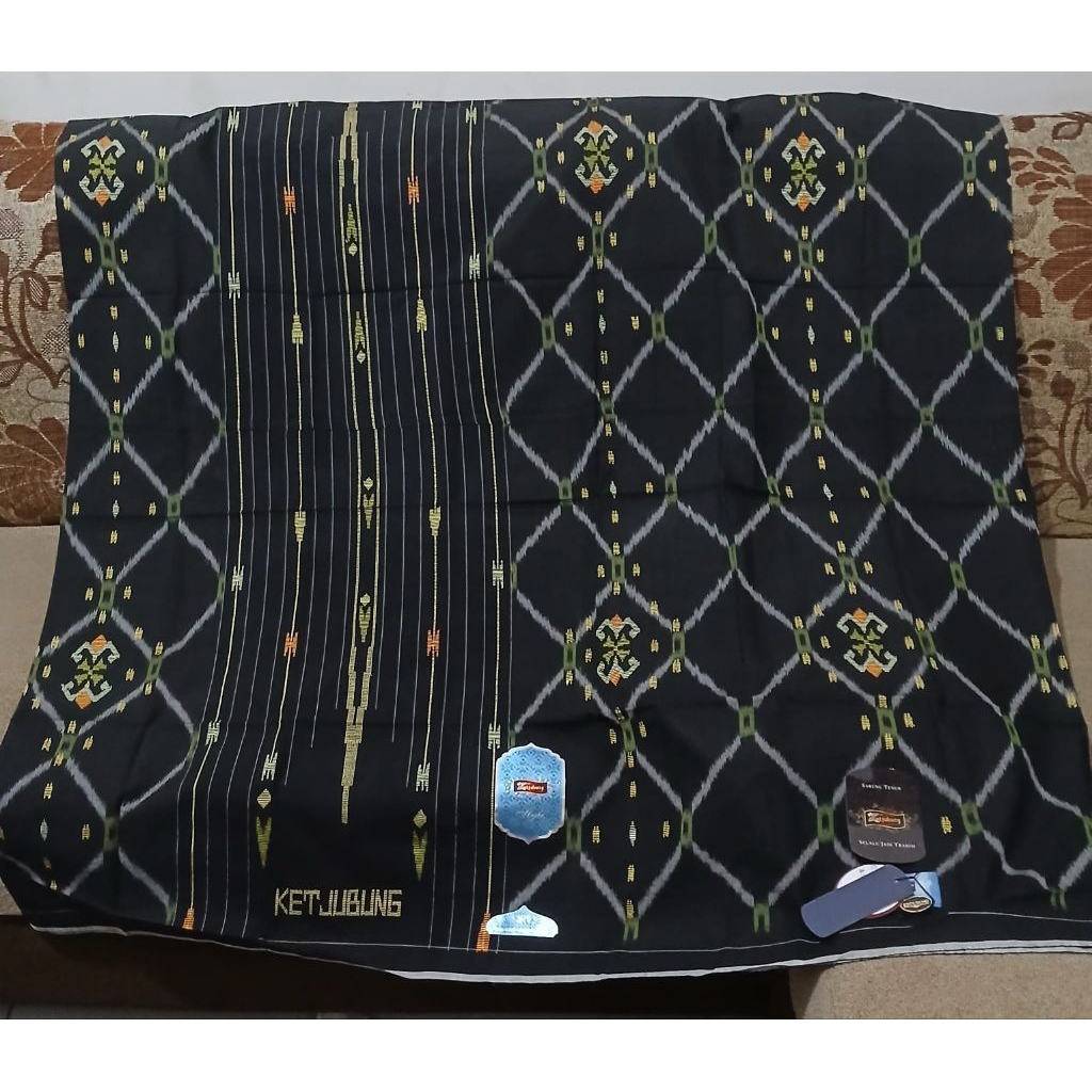 Sarung Ketjubung SKC Style Gold Sutra