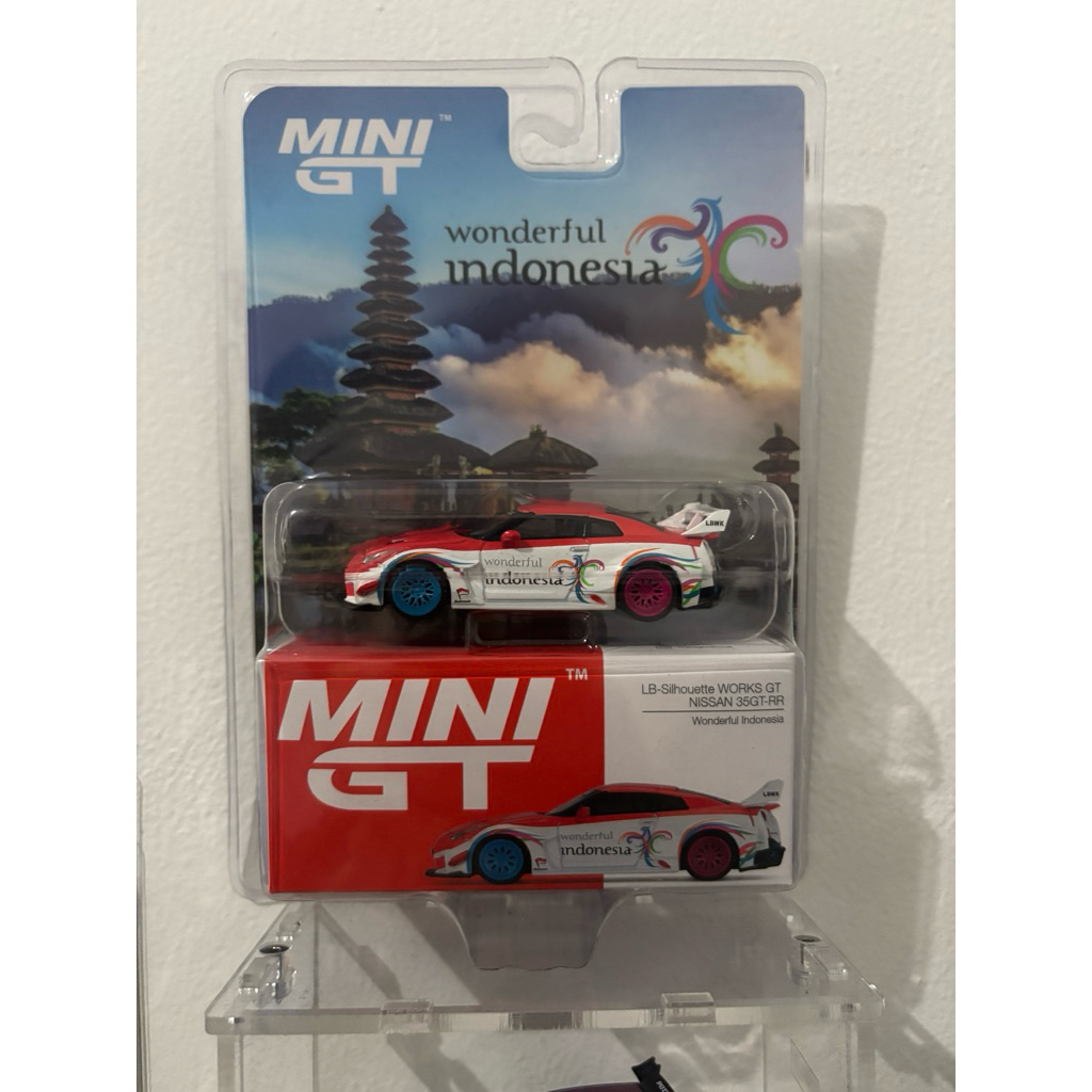 MiniGT LB-Silhoutte Works GT Nissan 35GT-RR Wonderful Indonesia