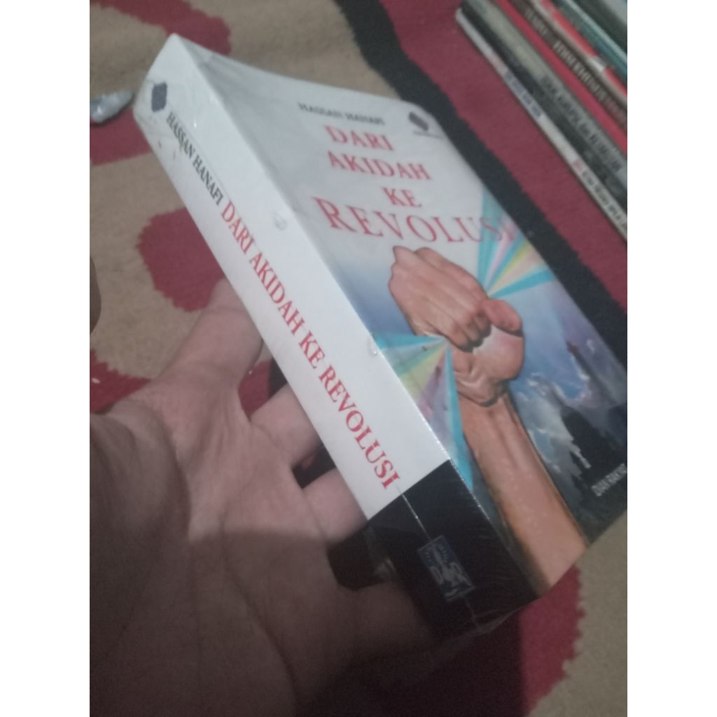 dari akidah ke revolusi