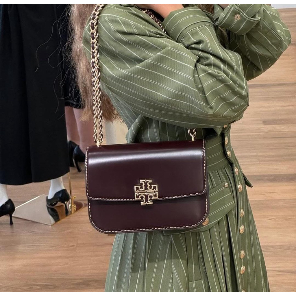 Ready TB britten small flap shoulder tempranillo, rare item