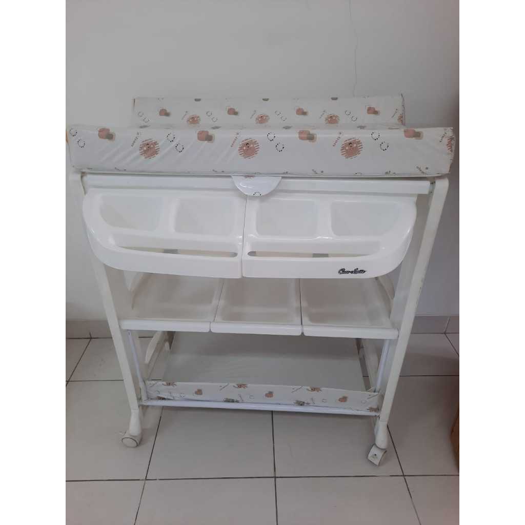 PRELOVED Jabodetabek Only - Cocolatte Baby Tafel Bath & Changing Table – Brown