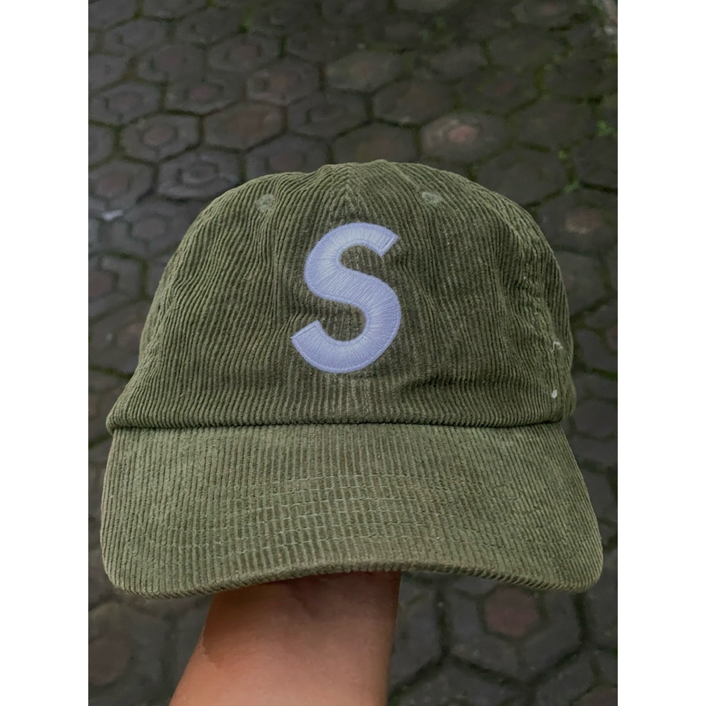 caps hat logo S by Supreme corduroy green