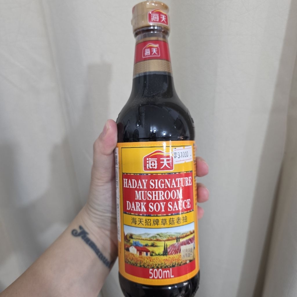 

haday signature mushroom dark soy sauce 500ml / haitian kecap asin rasa jamur Halal