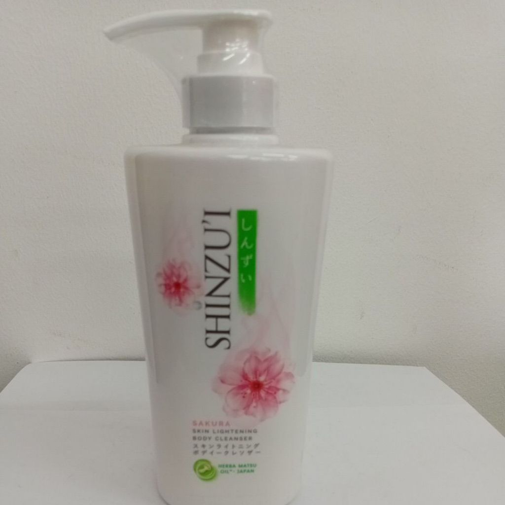 shinzui - sabun cair sakura botol 480ml