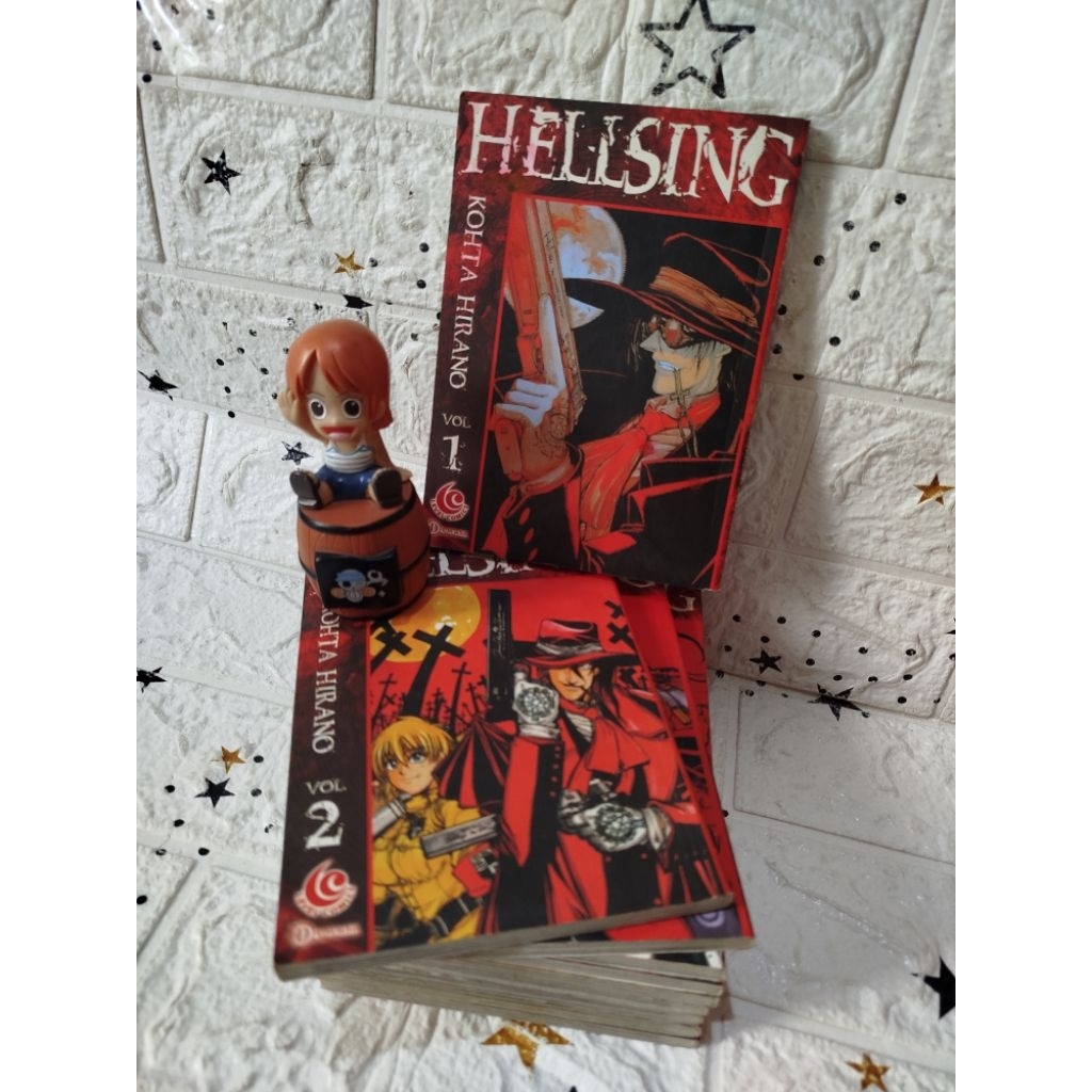 Komik Hellsing 1-10 Set-1