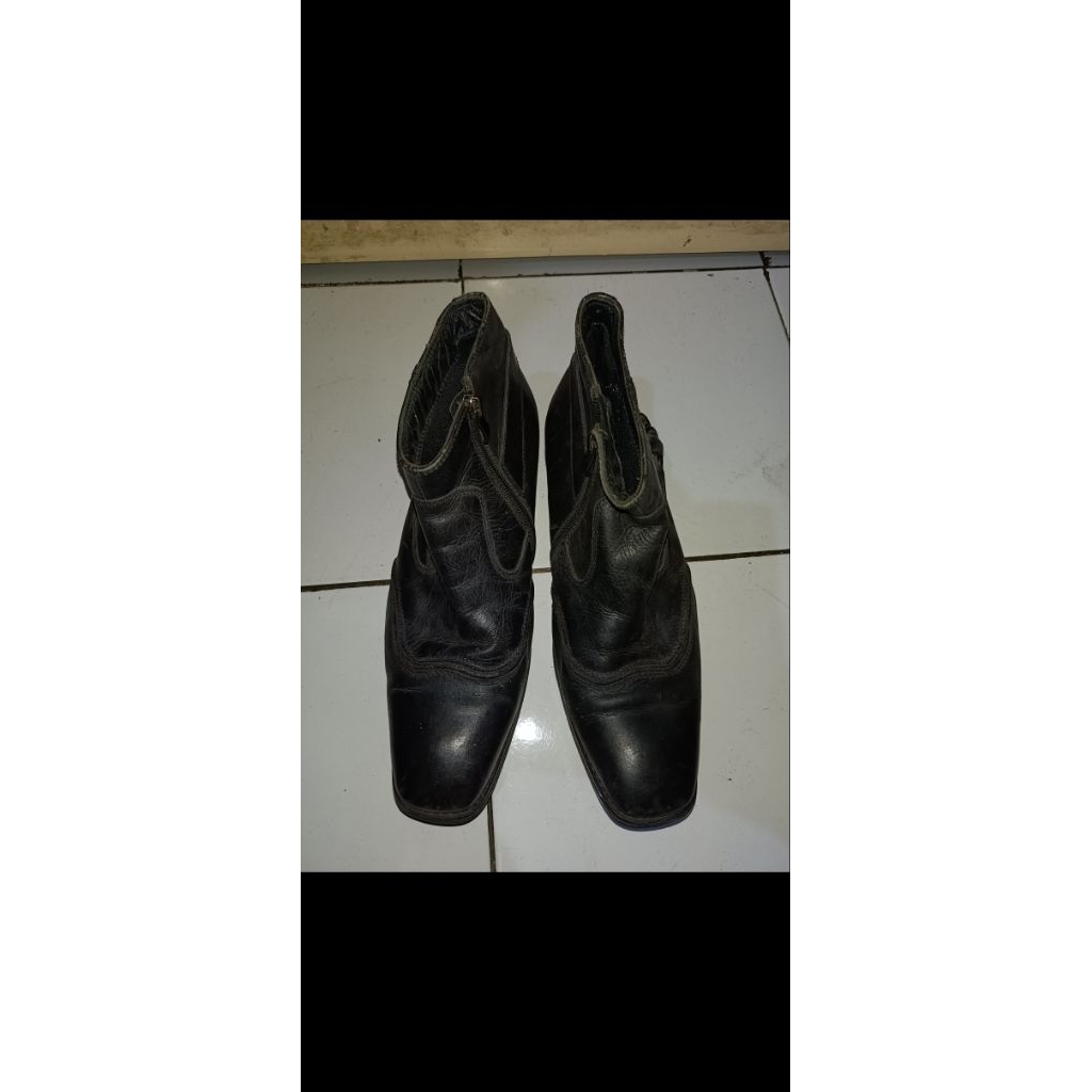 Dijual Sepatu Pantofel Kantor merk Crocodile Original