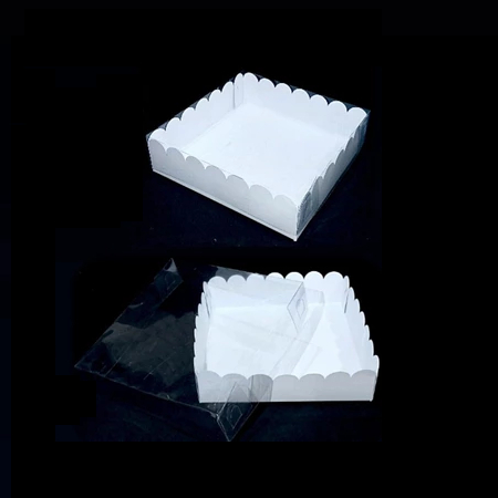 

Dus Snack Putih Polos Box Mika Hampers Brownies Ukuran 18x18x7 cm Fill Mika