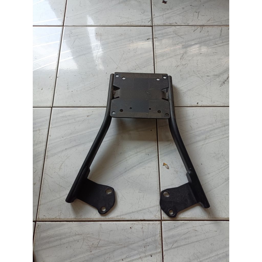 Behel Braket Honda Beat Deluxe/Beat 2021-2023