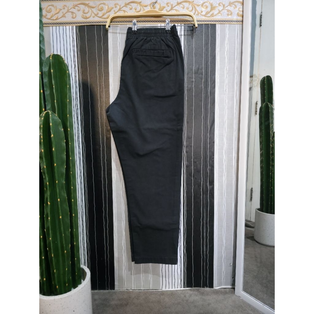 Celana Chino Pinggang Karet Spao