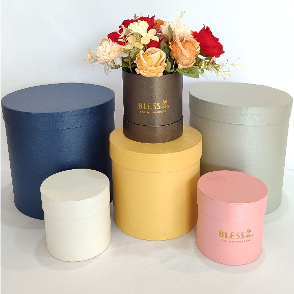 

Bloom Box Round Box Kotak Bunga Kotak Kado Box Bunga Diameter 10 tinggi 10