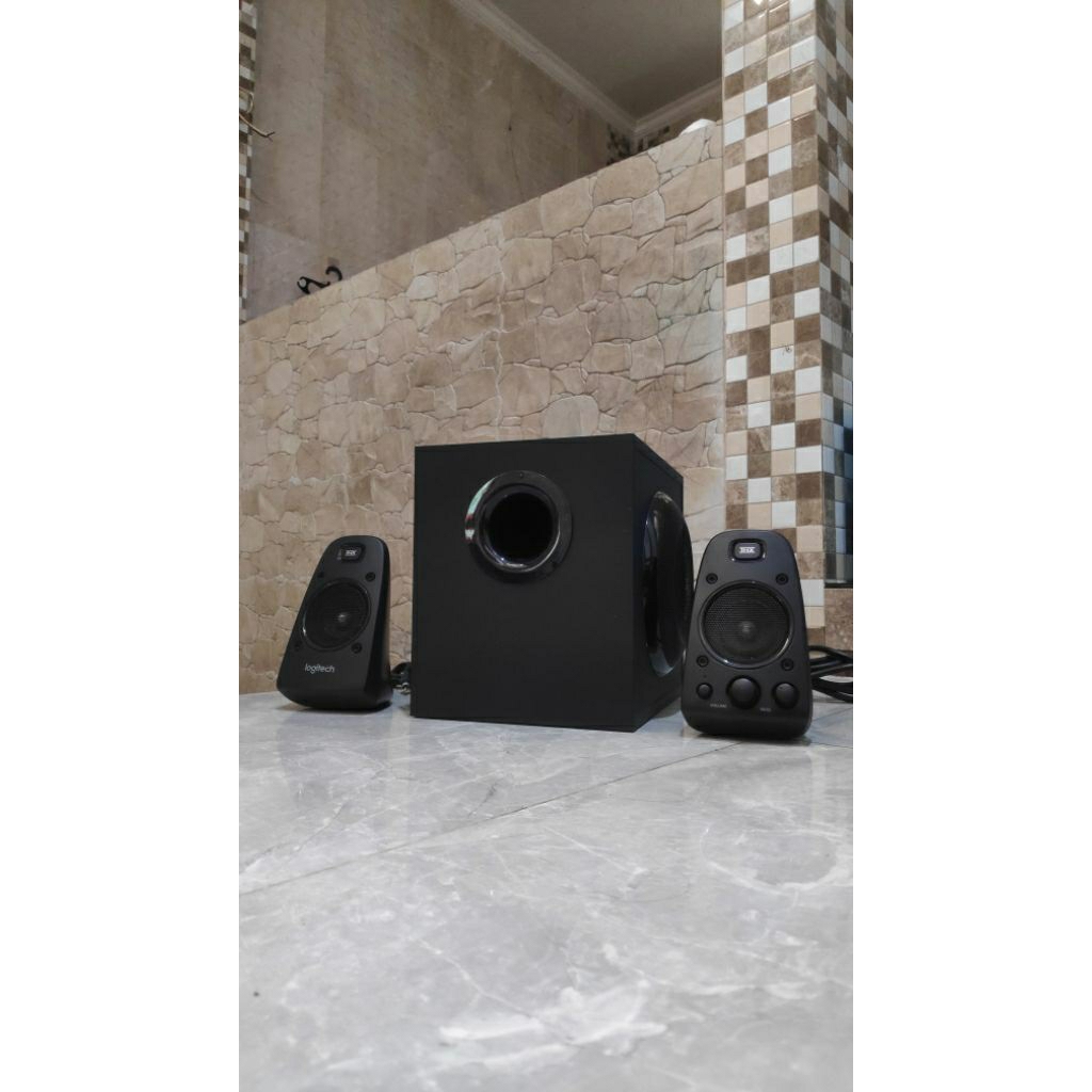 Speaker PC Komputer Logitech Z623 Second Sertifikasi THX 400 Watt