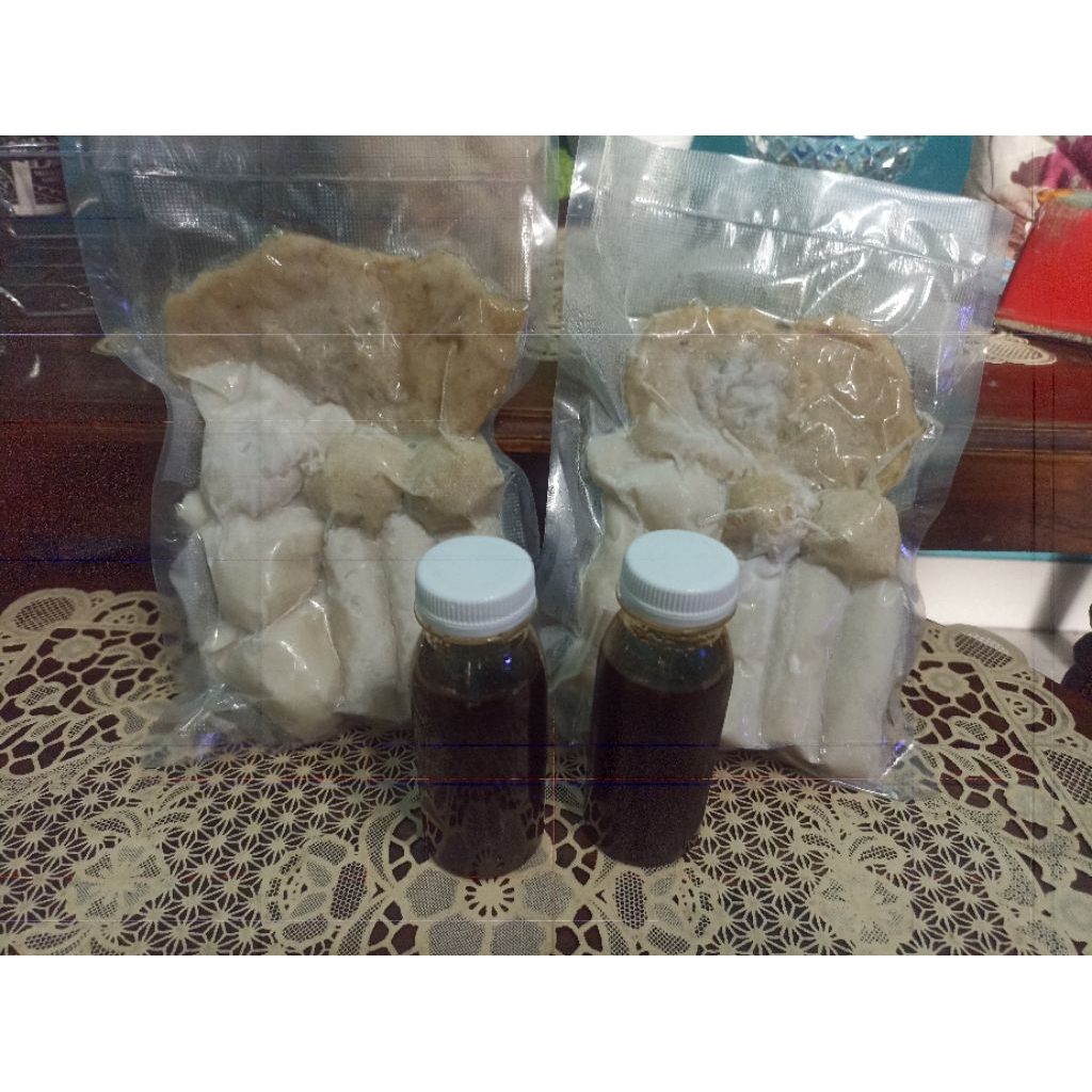 

Pempek frozen minimix isi 10