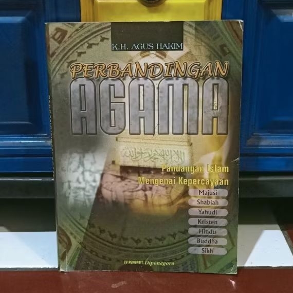 Buku Perbandingan Agama Pandangan Islam Mengenai Kepercayaan