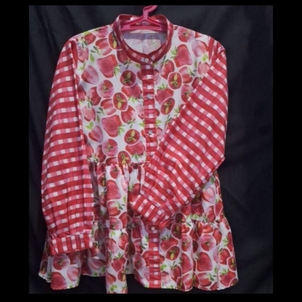 Tsabita Strawberry Blouse