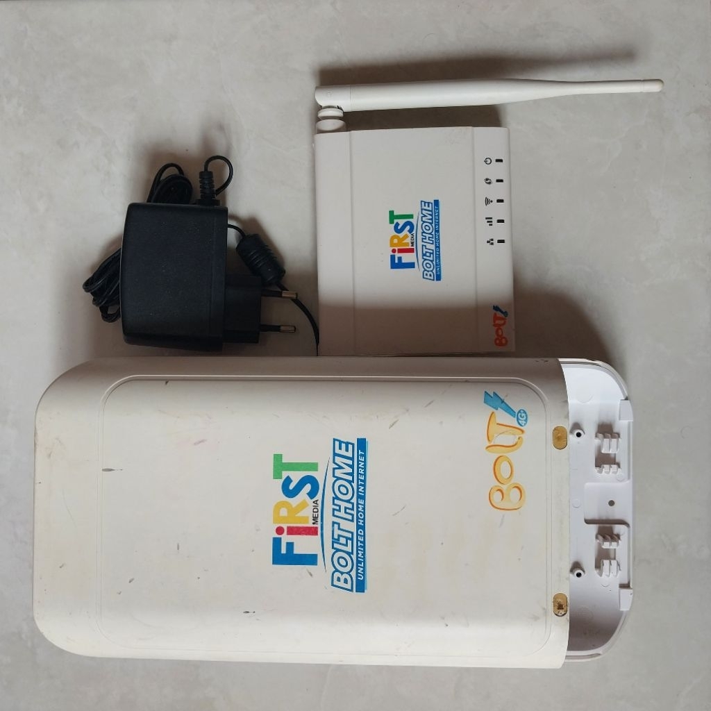 Modem Bolt Titan BL 400 / outdoor+ router