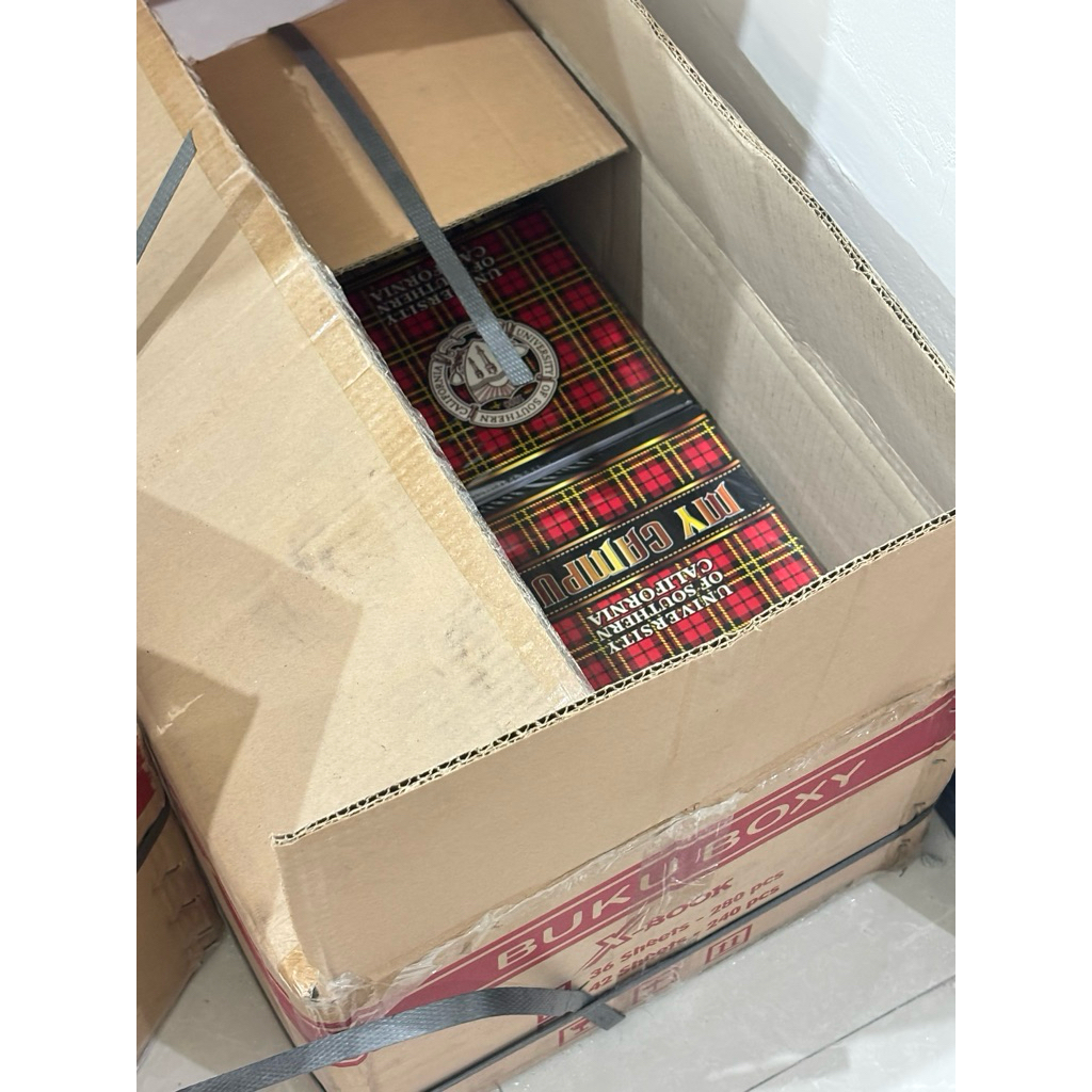 

{1 BOX isi 24 pak/240 pcs} PAKET USAHA Buku Tulis Sekolah Anak X-Book BOXY Panjang My Campus Isi 42 Lembar