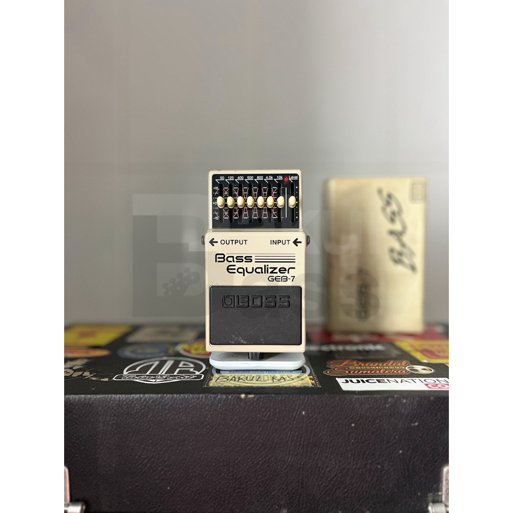 Efek Boss GEB7 Bass Equalizer