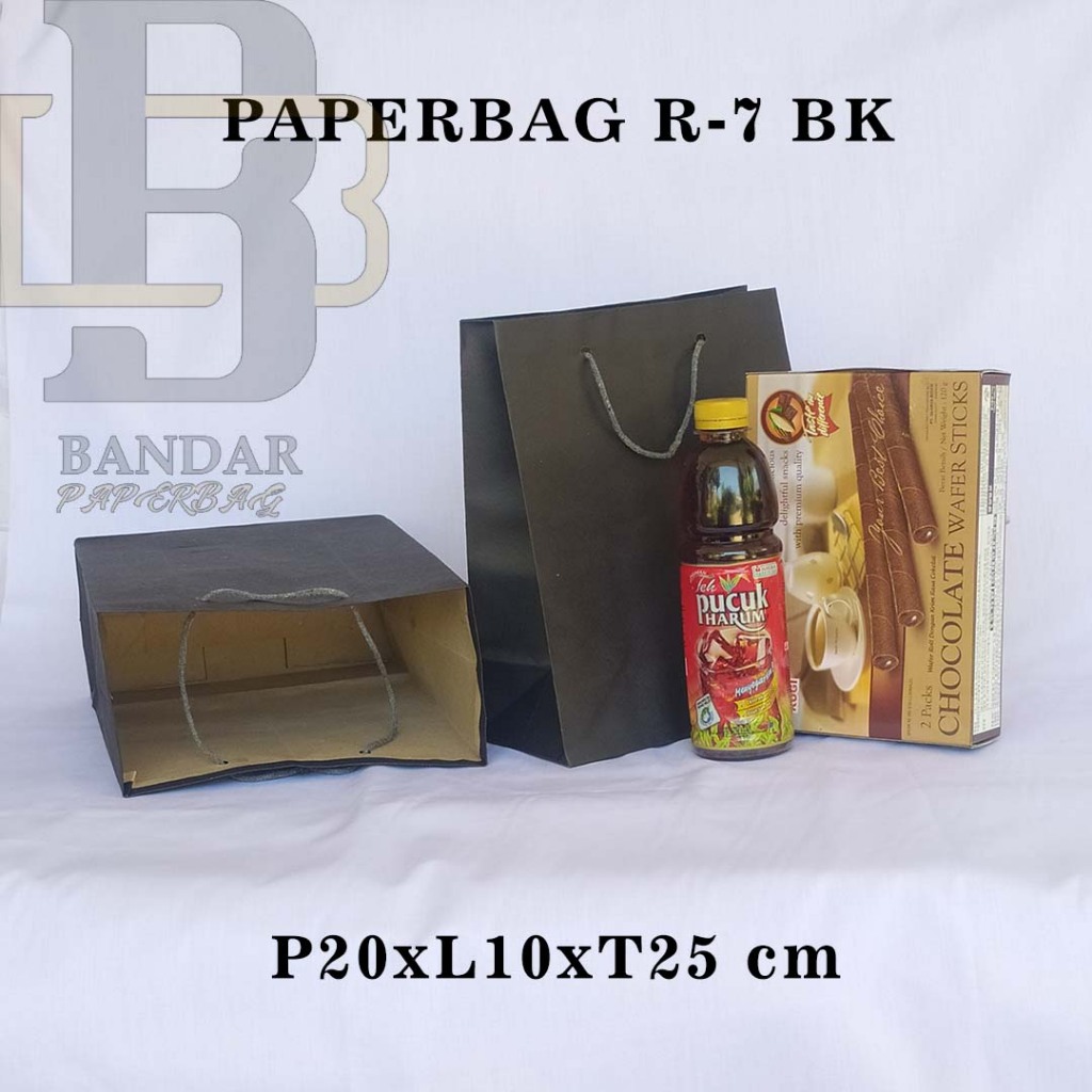 

PAPERBAG UKURAN R-7 BK P20 X L10 X T25 CM UNTUK WAFER ROLL TEH BOTOL DLL