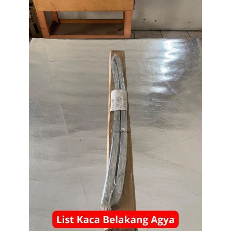List Kaca Belakang Untuk Mobil Agya