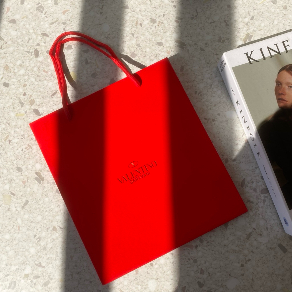 

PAPER BAG MEWAH MERAH / TAS KERTAS BRANDED VALENTINO LOOK UNTUK KADO N HAMPERS