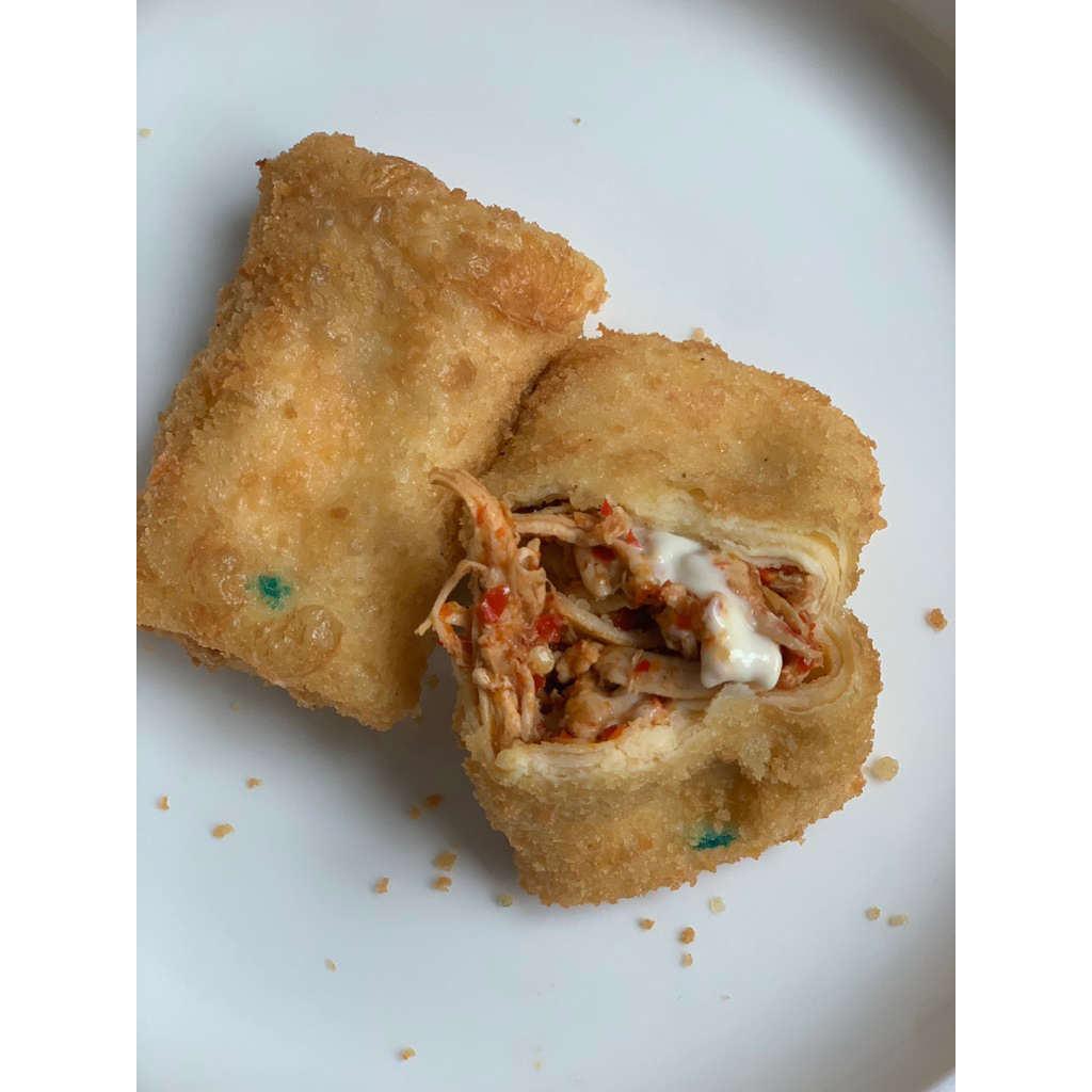 

Risoles ayam suwir pedas spesial