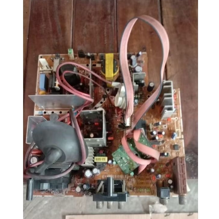 mesin tv Samsung 21in slim nonew dan ew normal