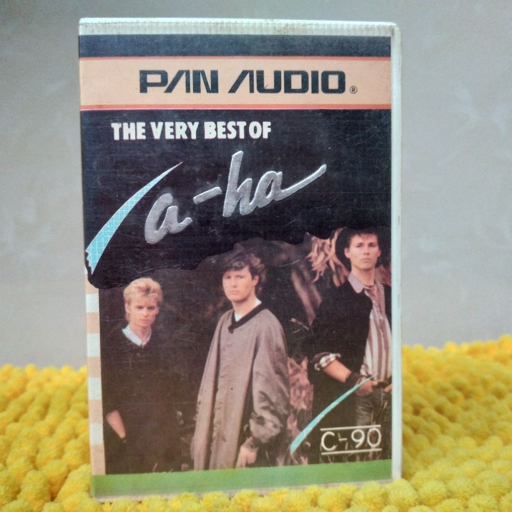 KASET PITA AHA - THE VERY BEST OF