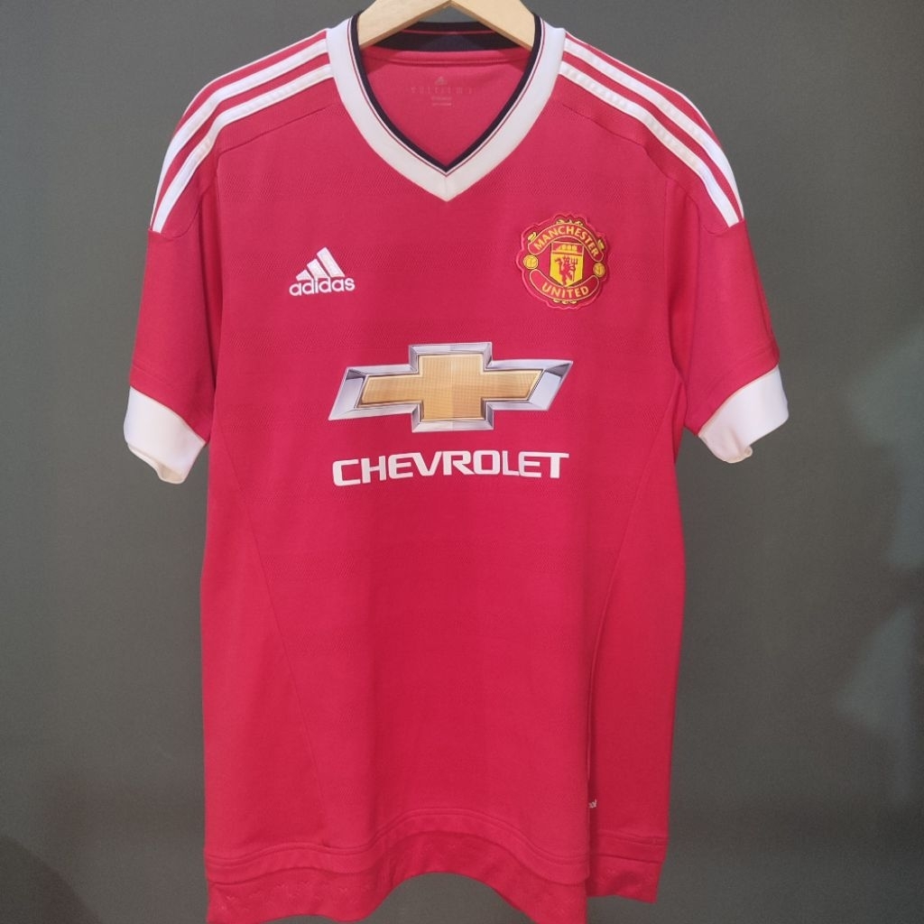 Manchester United 2015/16 Home