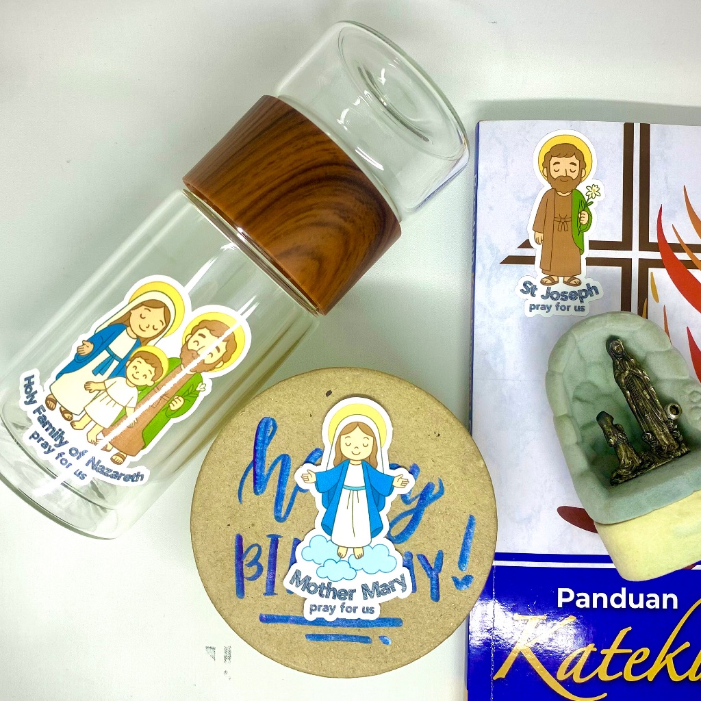 

Stiker Lucu Anti Air Keluarga Kudus Nazaret