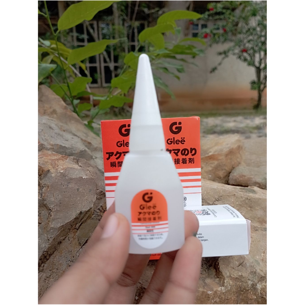 

LEM GLEE LEM KOREA LEM SERBAGUNA SUPER REKAT