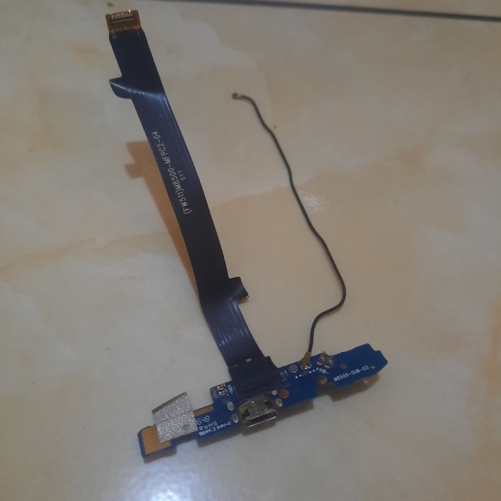 flexible konektor carger advan g1