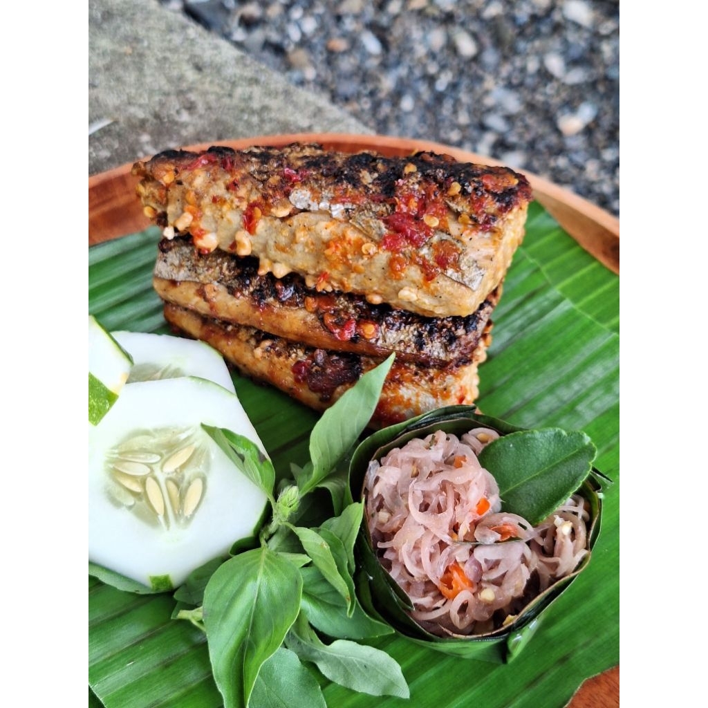 

Tuna Frozen dengan Sambal Matah