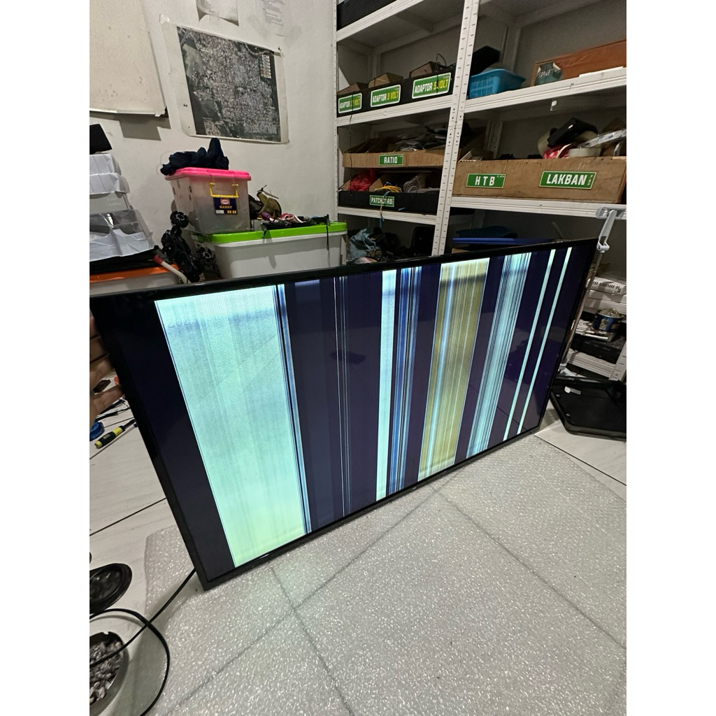 Xiaomi Mi TV 43 inch Full HD LED Smart TV Rusak Layar