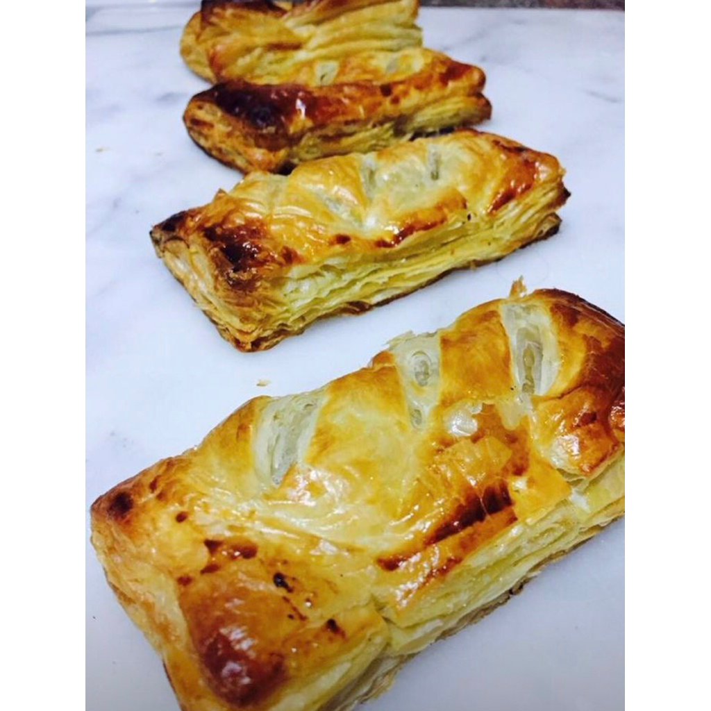 

Apple Pie Pastry ukuran 14x14cm