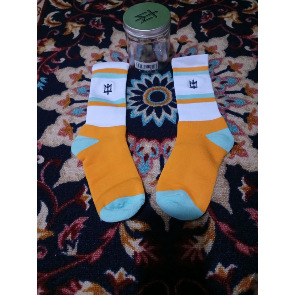 Kaos Kaki Maternal Hatcar