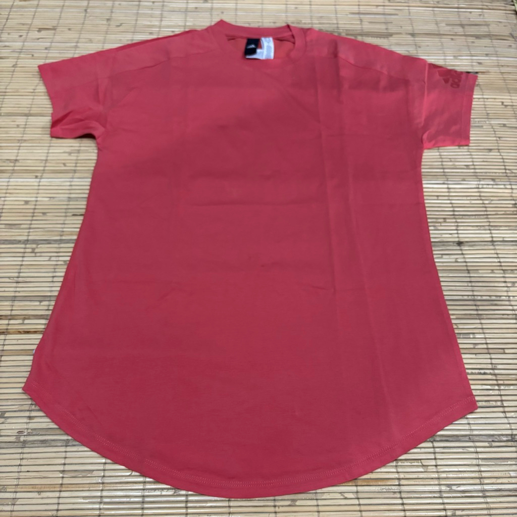 Sisuka-Baju Lengan Pendek Olahraga Dryfit Adidas Original Perempuan Nyaman Dipakai