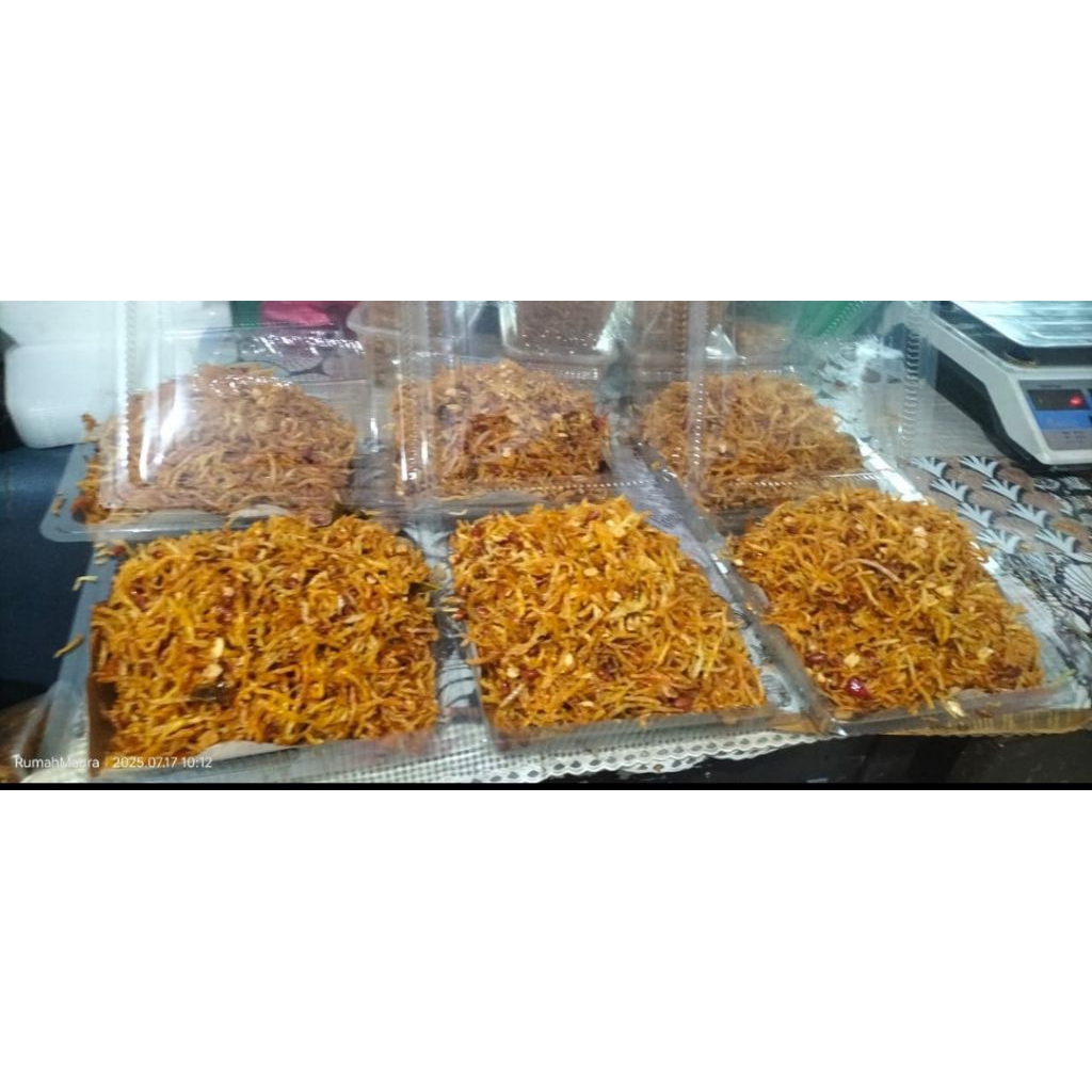 

Kentang Mustofa Mix Kacang