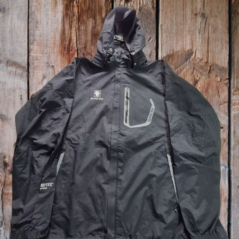 Jacket Outdoor Blackyak Thrift Preloved Second Branded