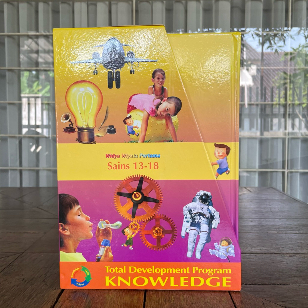 Preloved Buku Ensiklopedia Widya Wiyata Pertama EDISI SAINS