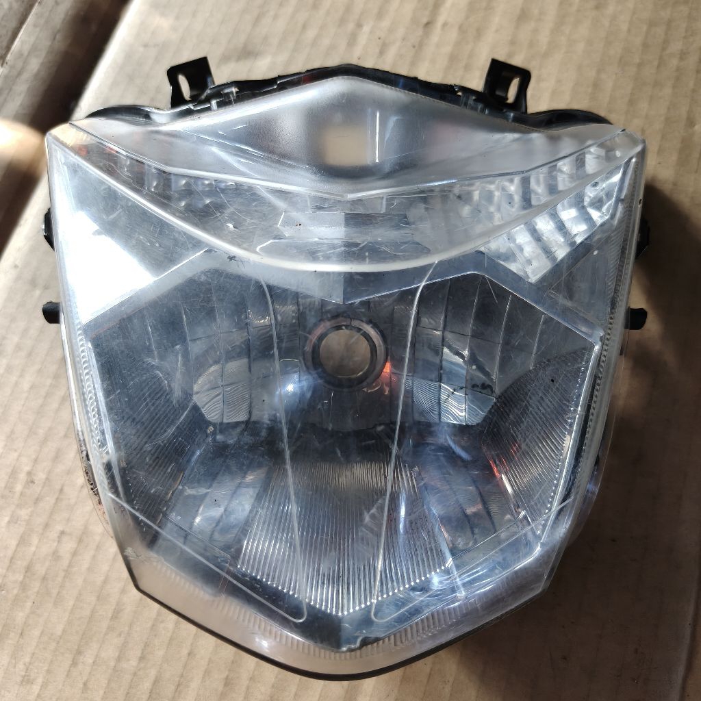 REFLEKTOR LAMPU DEPAN BEAT fi eco street 2016-2019 original