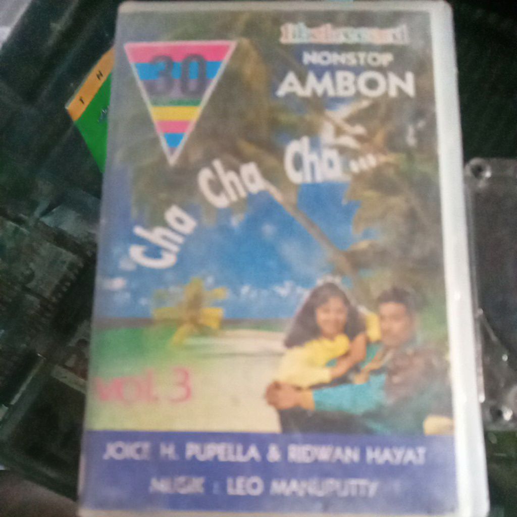 kaset pita nonstop AMBON E24
