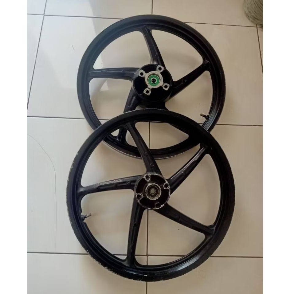 Velg pelek racing honda Supra X 125