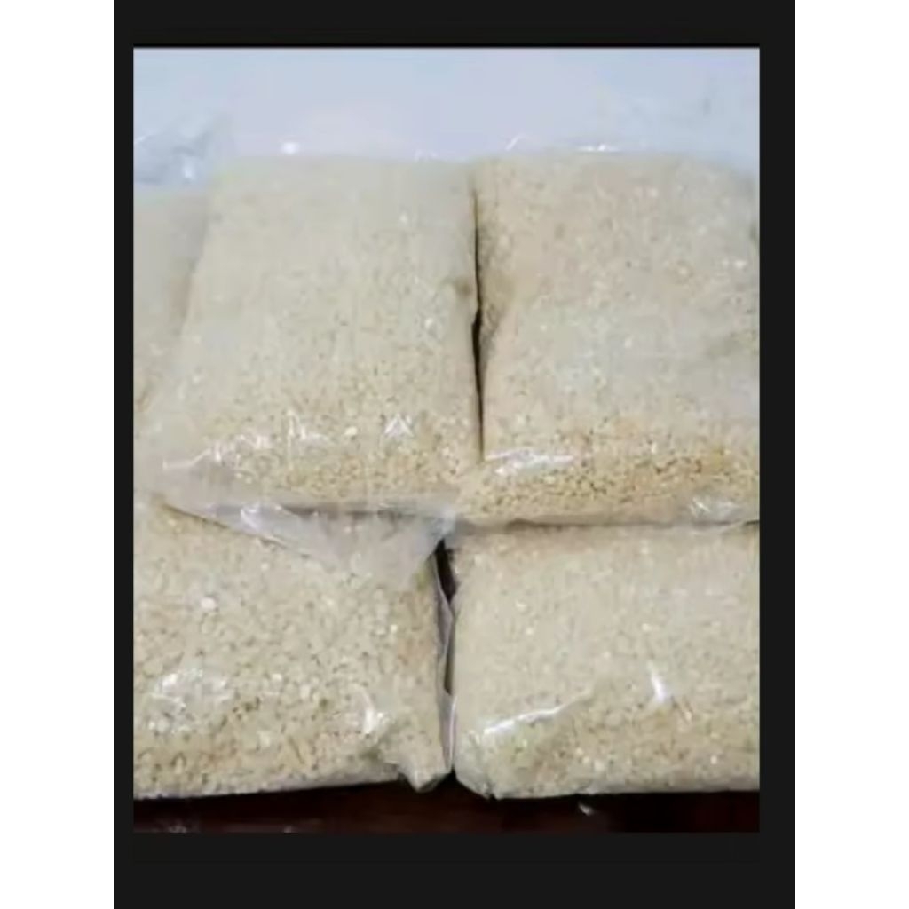 

Oyek singkong/nasi oyek khas kebumen kualitas baik