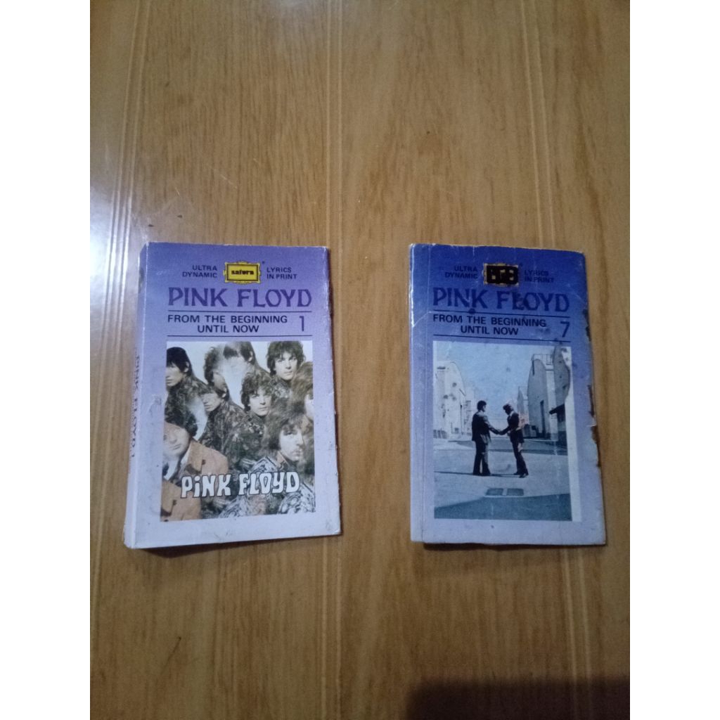 hanya cover kaset pink floyd rekaman saturn from the beginning until now | tanpa kaset