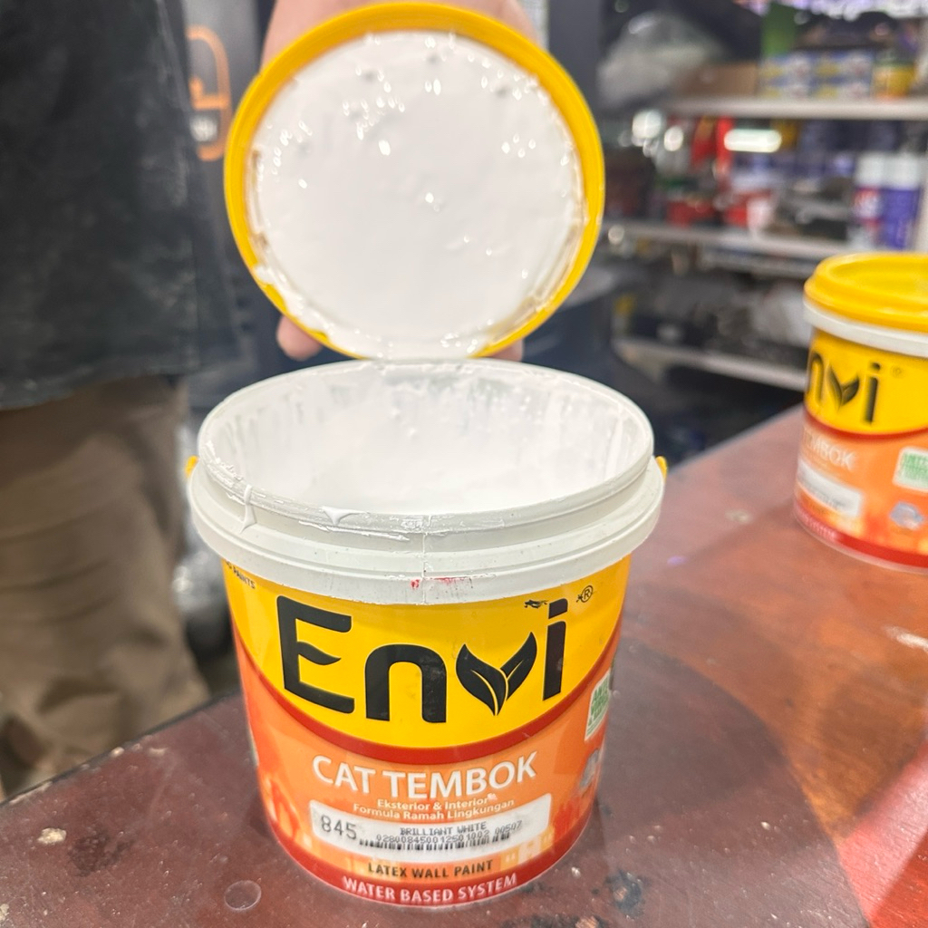 ENVI Cat tembok/air warna putih 1 kg