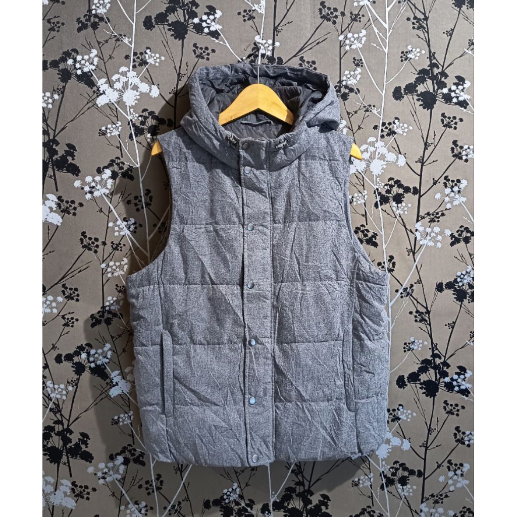 VEST ROMPI PUFFER GU GLOBAL UNIQLO
