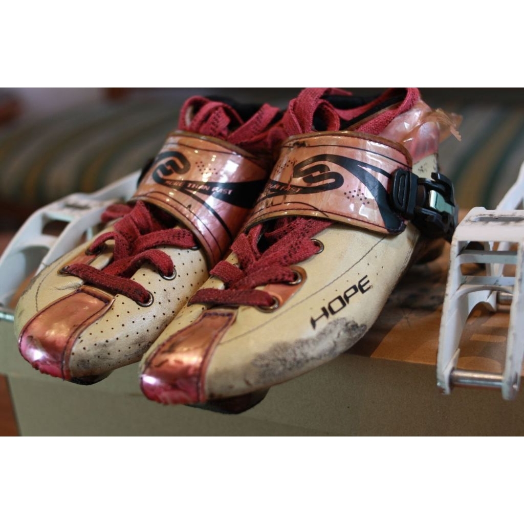 Skating Start Size 37 cm bekas, karbon full 100% boot only